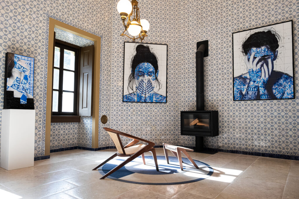 o-gringo-exhibition-palace-biester-sintra-azulejos5765-Edit-AF