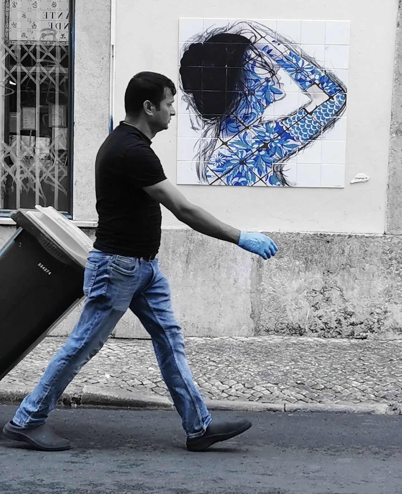 O Gringo street art in Lisbon — photograph 1
