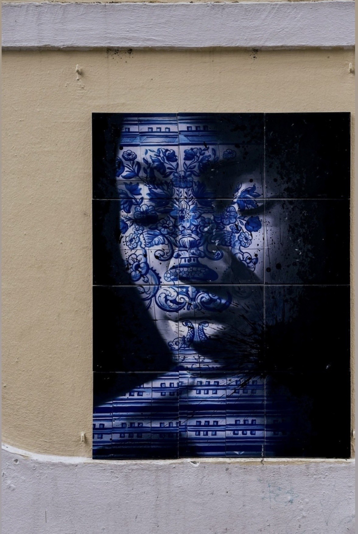 O Gringo street art in Lisbon — photograph 6