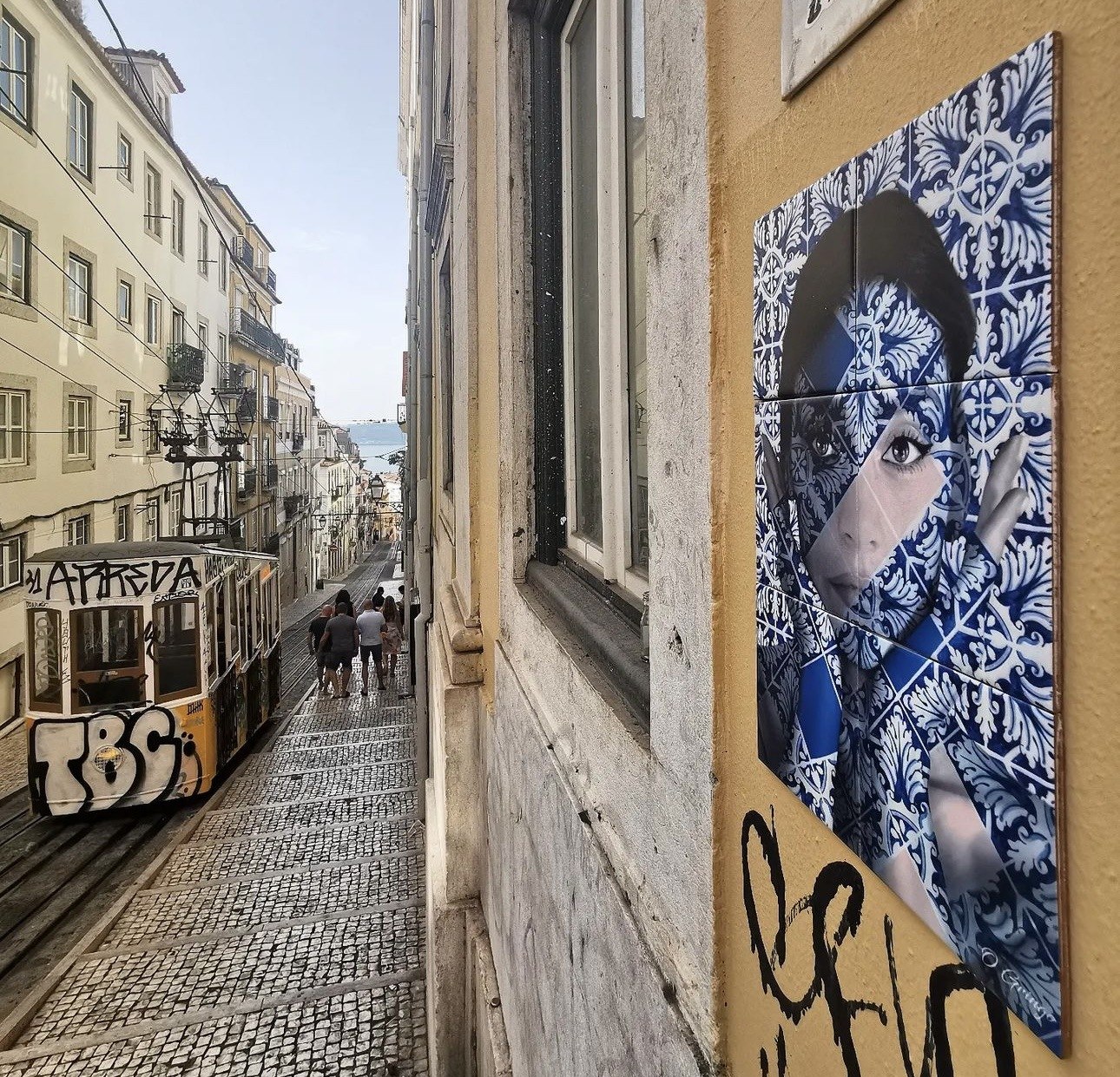 O Gringo street art in Lisbon — photograph 8
